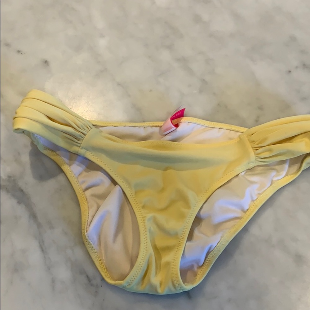 Bikini bottom